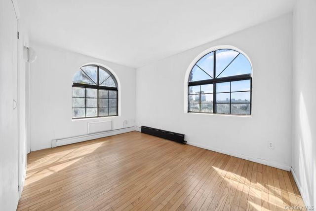 42-60 Colden Street 4A, Flushing, NY 11355