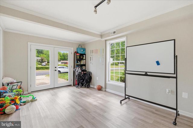 303 GARNER AVE, Waldorf, MD 20602