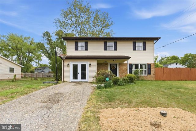 303 GARNER AVE, Waldorf, MD 20602
