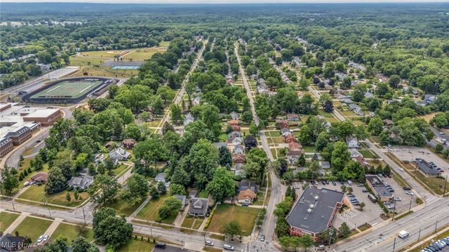 27693 Butternut Ridge, North Olmsted, OH 44070