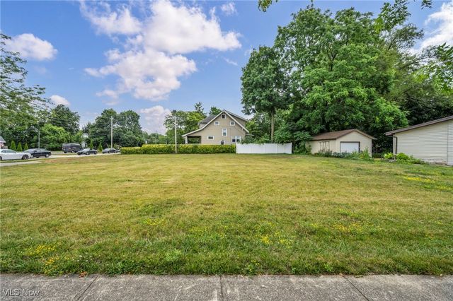 27693 Butternut Ridge, North Olmsted, OH 44070