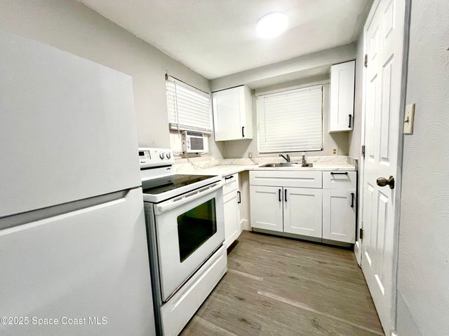 426 Dummitt Avenue, E, Titusville, FL 32796