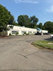 109 Sanford Street, Hamden, CT 06514