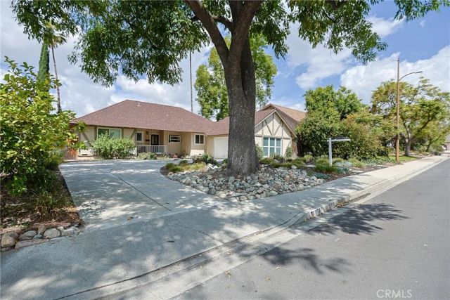 1153 Northwestern Drive, Claremont, CA 91711