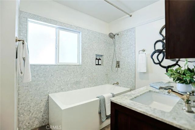 1153 Northwestern Drive, Claremont, CA 91711