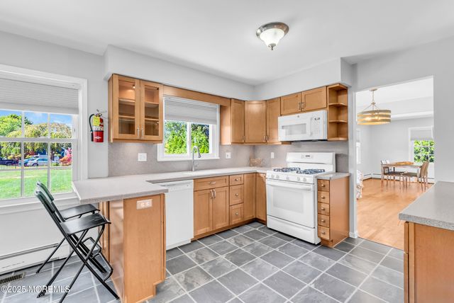 11 Pinewood Avenue, West Long Branch, NJ 07764