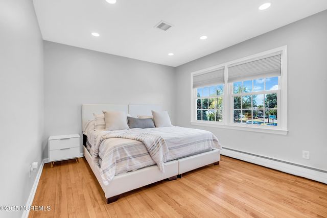 11 Pinewood Avenue, West Long Branch, NJ 07764