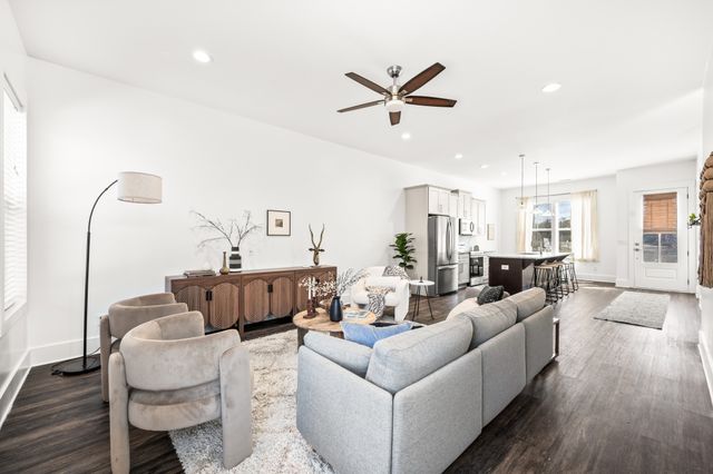 1000 Free Silver Rd, Nashville, TN 37207