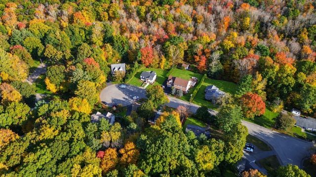 15 Robs Ln, Sharon, MA 02067