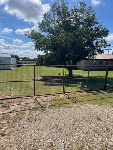 4134 Hawk Avenue, San Angelo, TX 76905