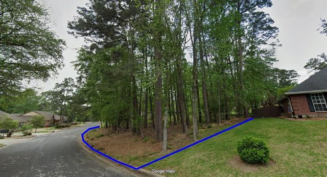 611 Hillcrest Circle, Huntsville, TX 77340
