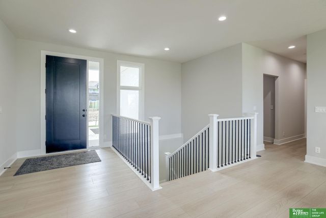 10110 Laramie Street, Papillion, NE 68046