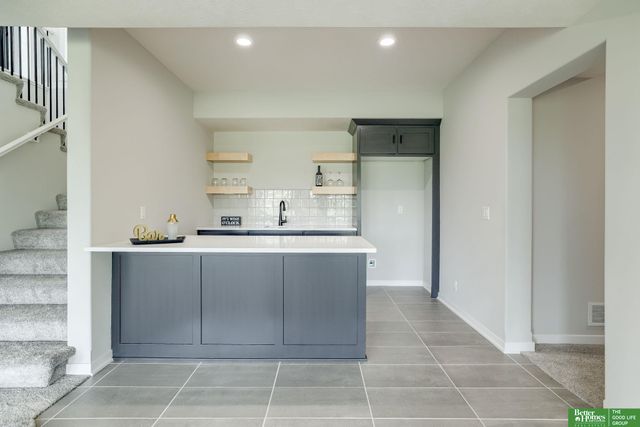 10110 Laramie Street, Papillion, NE 68046