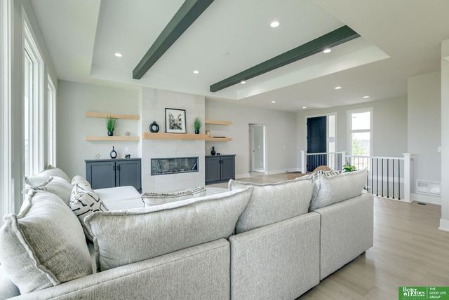 10110 Laramie Street, Papillion, NE 68046