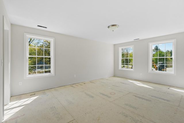22 Benoit Avenue, Pelham, NH 03076