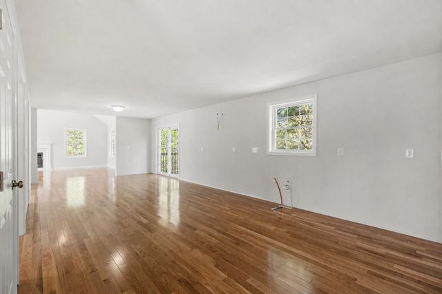 22 Benoit Avenue, Pelham, NH 03076