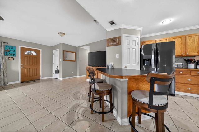 20847 Lakeview Dr, Flint, TX 75762