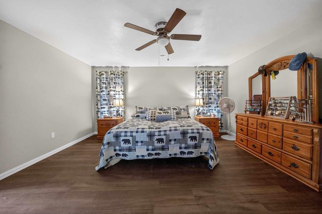 20847 Lakeview Dr, Flint, TX 75762