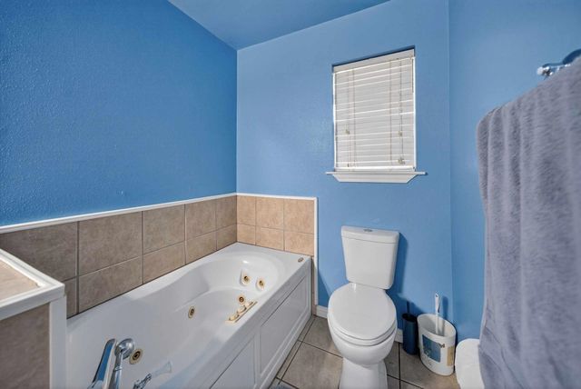 20847 Lakeview Dr, Flint, TX 75762