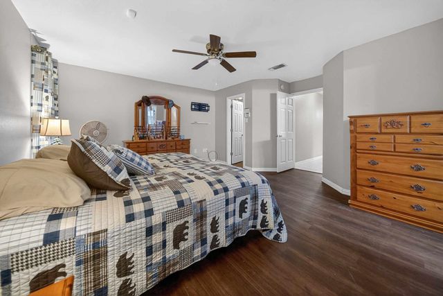 20847 Lakeview Dr, Flint, TX 75762