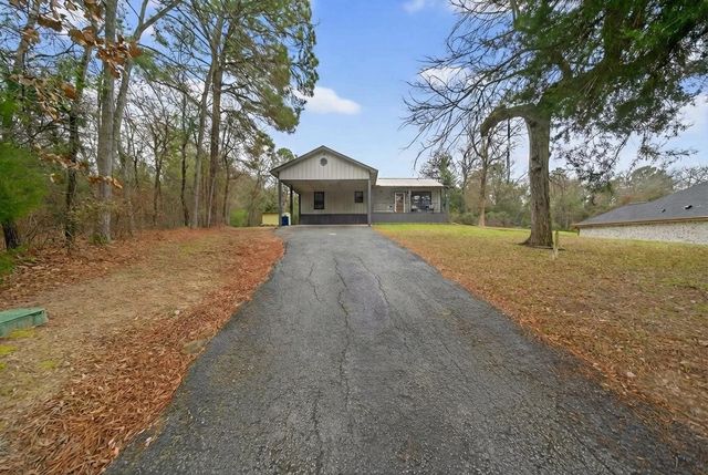 20847 Lakeview Dr, Flint, TX 75762