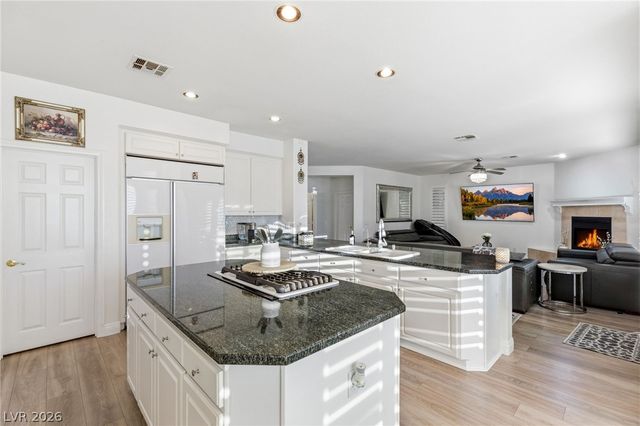 2496 Ram Crossing Way, Henderson, NV 89074