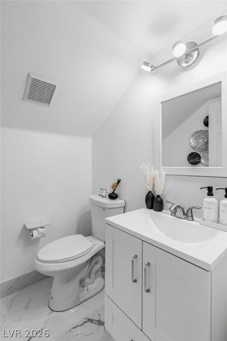 2496 Ram Crossing Way, Henderson, NV 89074