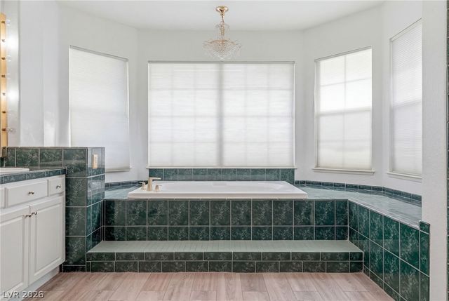 2496 Ram Crossing Way, Henderson, NV 89074