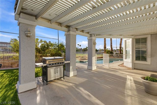 2496 Ram Crossing Way, Henderson, NV 89074