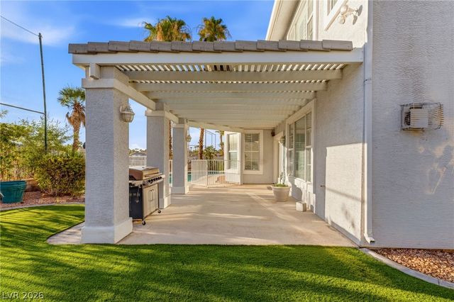 2496 Ram Crossing Way, Henderson, NV 89074