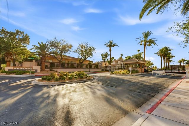2496 Ram Crossing Way, Henderson, NV 89074