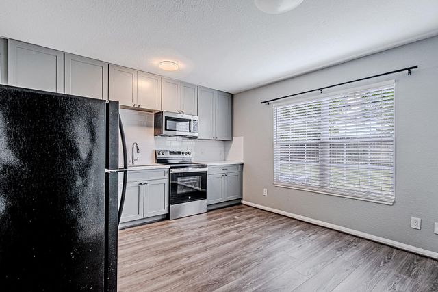 2208 Camille Street, Pasadena, TX 77506