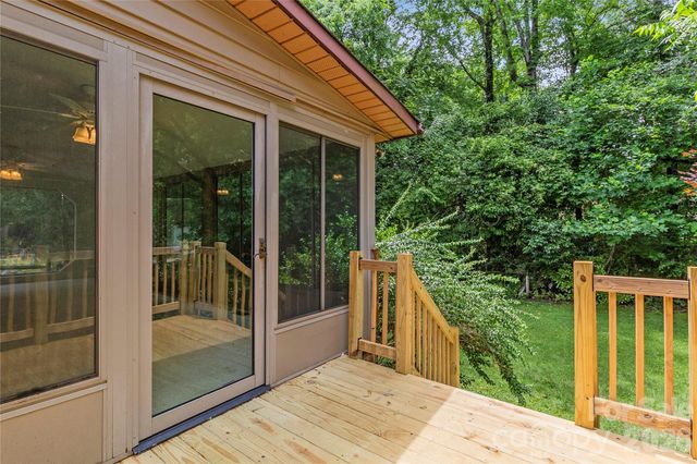 7225 Leesburg Road, Charlotte, NC 28215