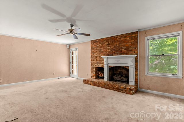 7225 Leesburg Road, Charlotte, NC 28215