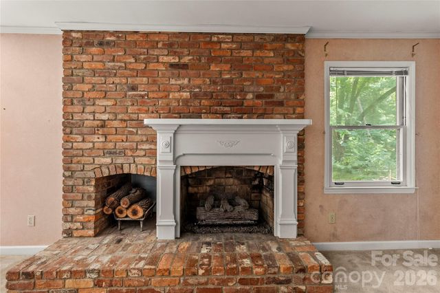 7225 Leesburg Road, Charlotte, NC 28215
