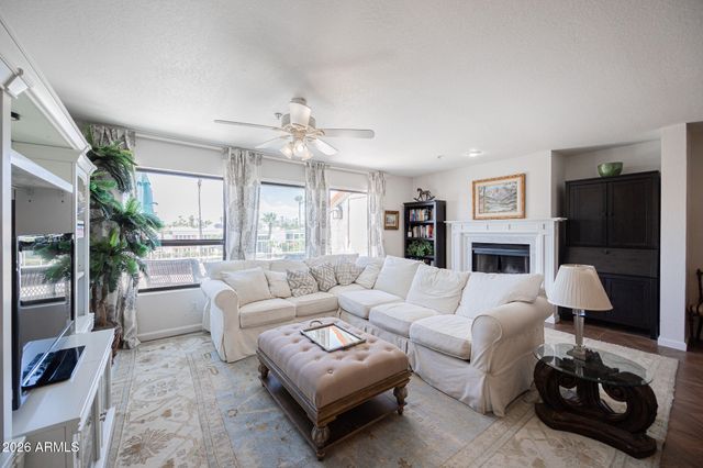 10080 E MOUNTAINVIEW LAKE Drive 367, Scottsdale, AZ 85258