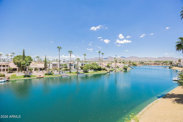 10080 E MOUNTAINVIEW LAKE Drive 367, Scottsdale, AZ 85258
