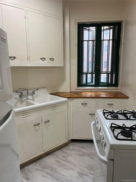 1569 Metropolitan Avenue 5C, Bronx, NY 10462 — photo 2