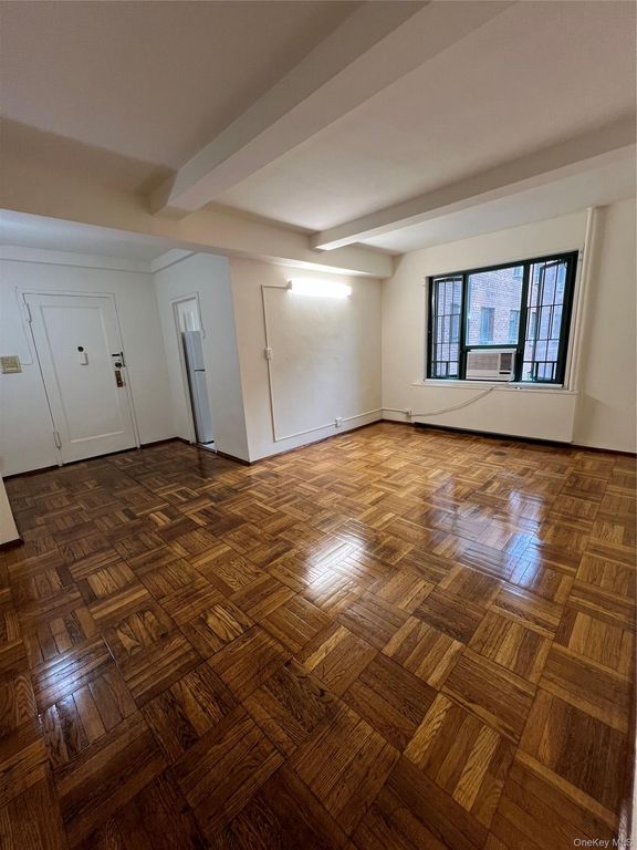 1569 Metropolitan Avenue 5C, Bronx, NY 10462 — photo 4