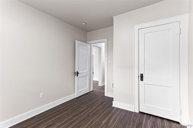 1473 Empire Avenue, Lincoln Park, MI 48146