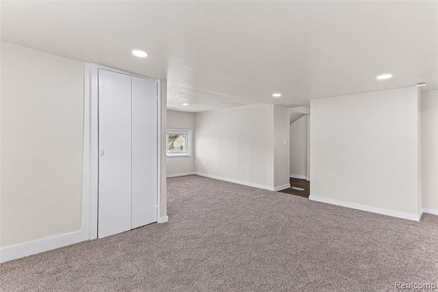 1473 Empire Avenue, Lincoln Park, MI 48146