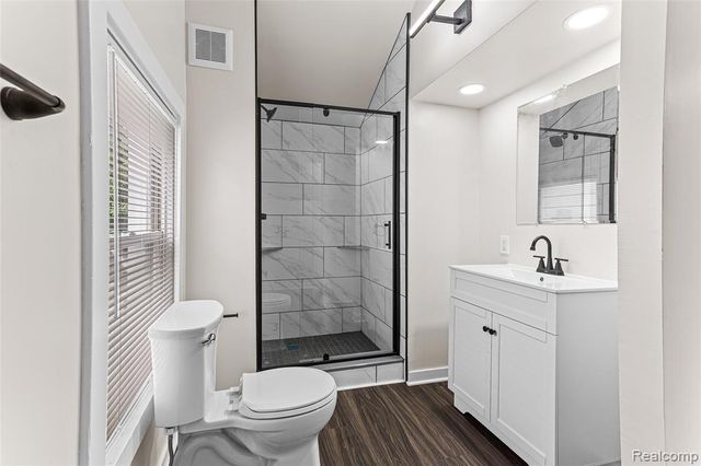 1473 Empire Avenue, Lincoln Park, MI 48146