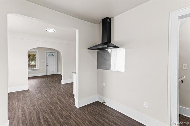 1473 Empire Avenue, Lincoln Park, MI 48146