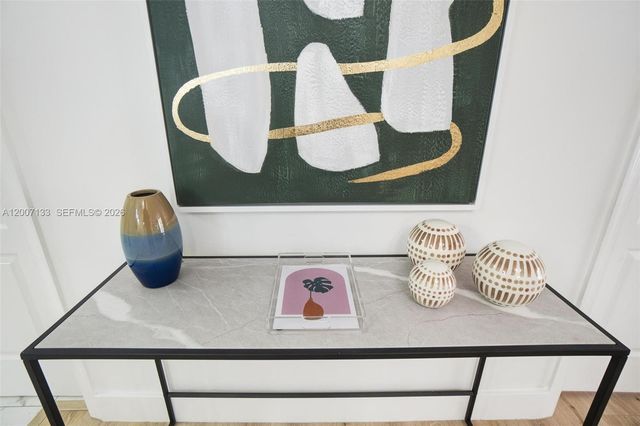 1200 Brickell Bay Dr 1907, Miami, FL 33131