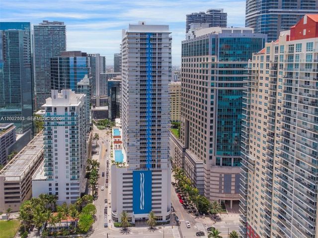 1200 Brickell Bay Dr 1907, Miami, FL 33131