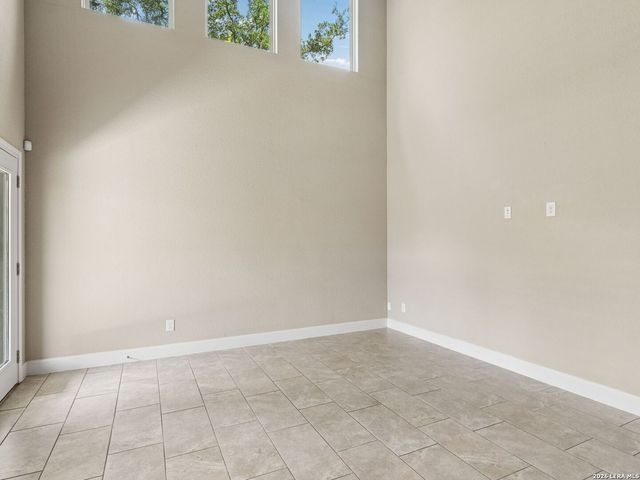 120 Dover Downs, Boerne, TX 78006