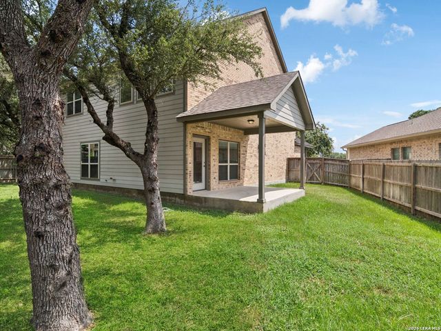 120 Dover Downs, Boerne, TX 78006