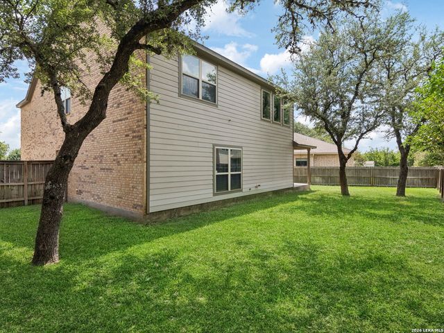 120 Dover Downs, Boerne, TX 78006