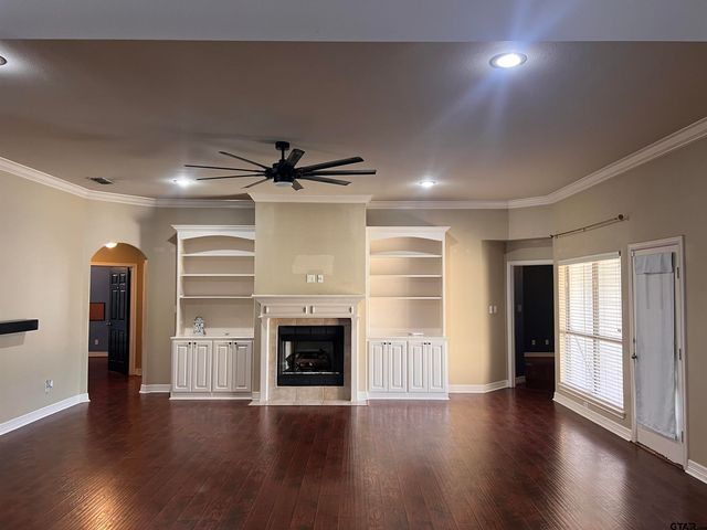 19482 Ruggles Ct, Flint, TX 75762