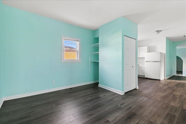5047 W 25th Street, Cicero, IL 60804